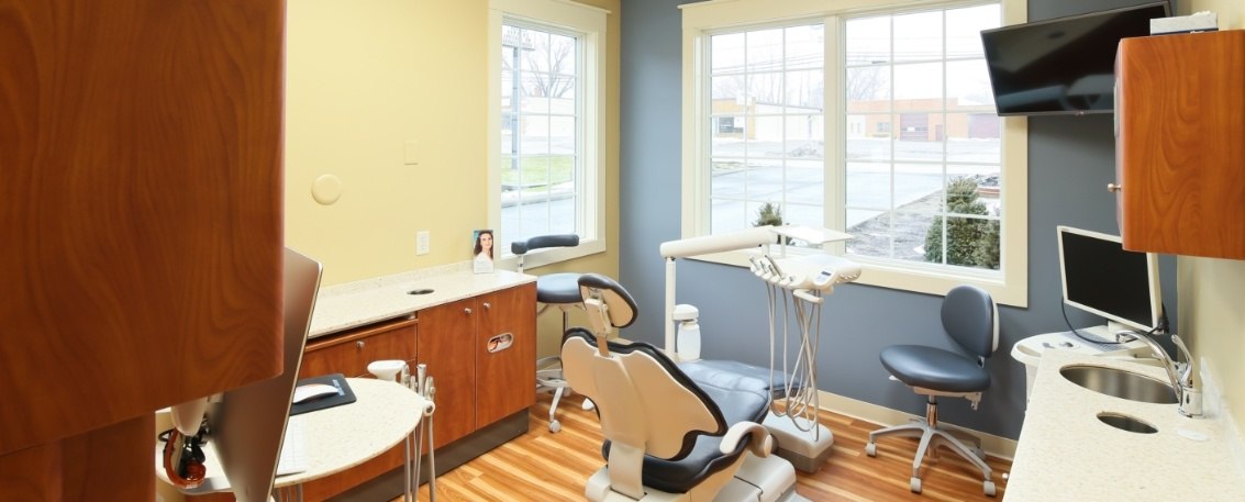 Dental treatment room